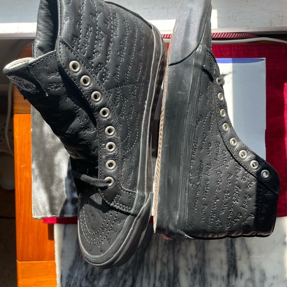 Vans Limited Edition Jim Goldberg {Raised by Wolves} Mens 8.5/Womens 10. - Picture 3 of 9